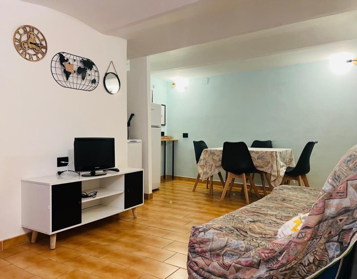 Apartamento Vico Gli Scalzi Gaeta Exterior foto